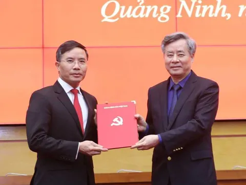Ông "trùm" ngân hàng Phạm Đức Ấn chính thức giữ ghế Chủ tịch UBND tỉnh Quảng Ninh!