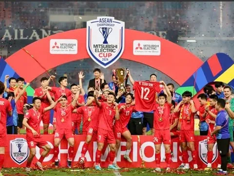 "Nhận 'mưa tiền thưởng' sau AFF Cup 2024, cầu thủ Việt Nam nộp thuế ra sao?"