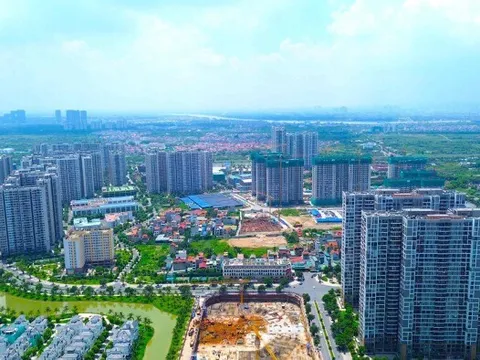 Chủ đầu tư BĐS chịu “áp lực kép”: chi phí vốn tăng, bán hàng chậm, buộc phải “bù lãi” giữ dòng tiền