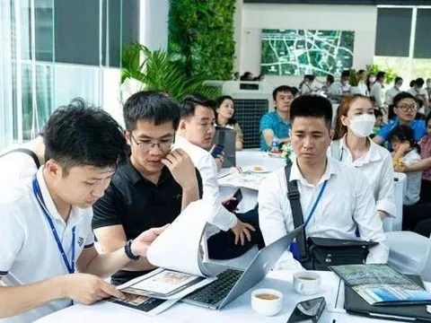 Bộ Xây dựng khuyến khích giao dịch bất động sản online như chứng khoán