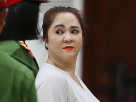 Phiên tòa YouTuber Lan Đinh: Bà Nguyễn Phương Hằng – ông Dũng “lò vôi” được triệu tập