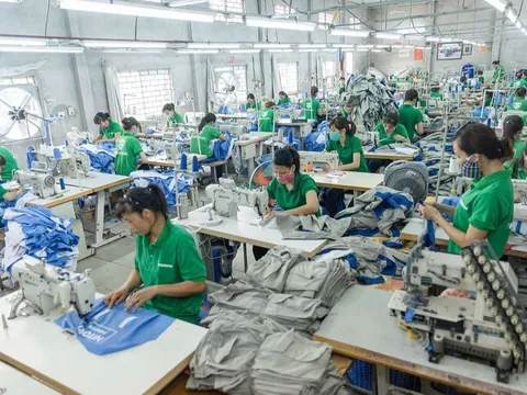 Doanh thu vài chục tỷ nhưng gọi vốn hơn nghìn tỷ: Một công ty may mặc chuẩn bị triển khai hai dự án nhà ở cao cấp ở Hà Nội