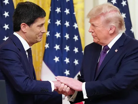 Ông Trump phản đối Fed tăng lãi suất: "Đừng trừng phạt nền kinh tế Mỹ vì tăng trưởng tốt"