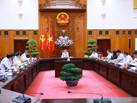 Thủ tướng: Tạo cơ chế đột phá để nhanh chóng có một số sản phẩm chủ chốt của Trung tâm tài chính quốc tế