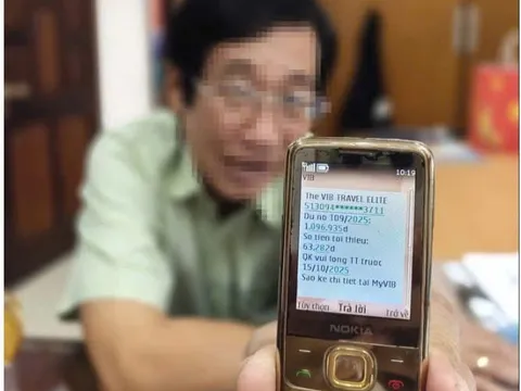 Khách hàng "tố" nợ 8.800 đồng phí tin nhắn, nhưng vài ngày sau bị ngân hàng VIB tính lãi... gần 1,1 triệu đồng