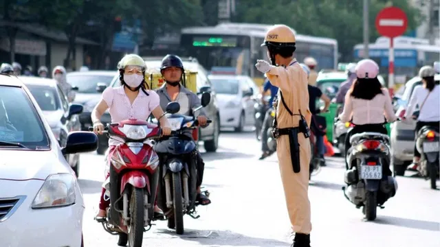 Đề xuất "thưởng" tới 5 triệu đồng cho người báo tin vi phạm giao thông