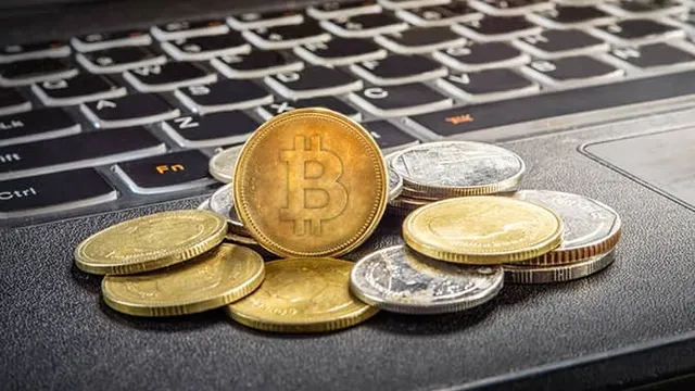 Crypto 8/6: Bitcoin lùi về vùng 62.000 USD, dòng vốn ETF rút mạnh
