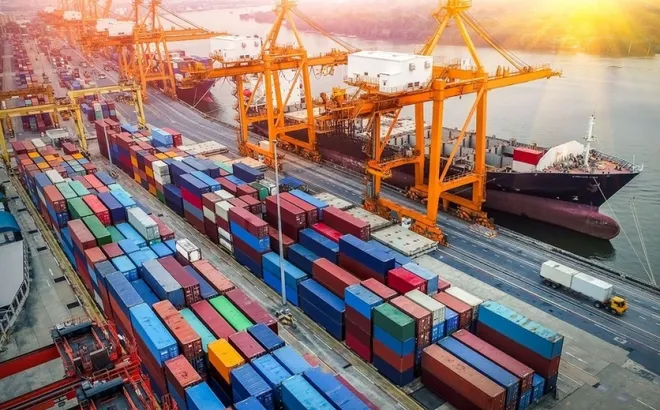 7 tháng 2025: Việt Nam cán mốc 514 tỷ USD thương mại, xuất siêu 10 tỷ USD